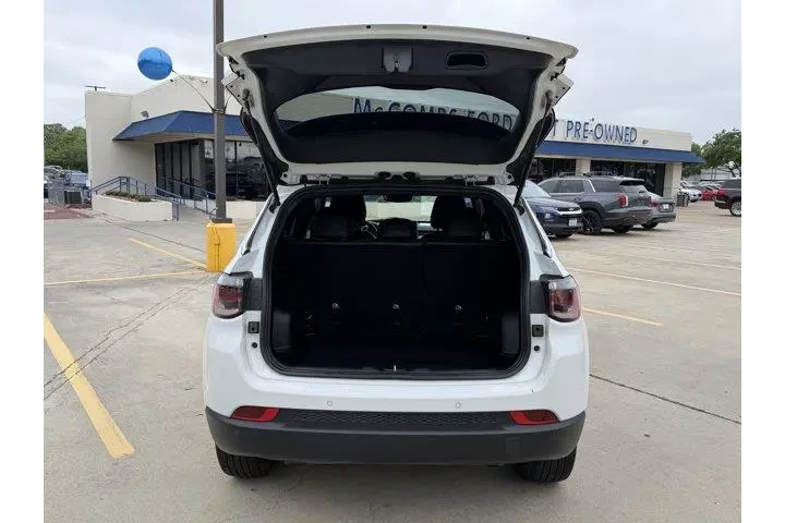 $25874 : Jeep Compass 2025 4x4 Limite image 10