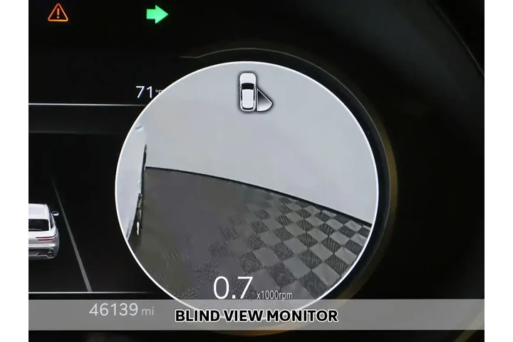 $34949 : Genesis GV70 2023 AWD 2.5T S image 8