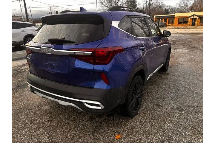 $22500 : Kia Seltos 2023 AWD Nightfal image 3