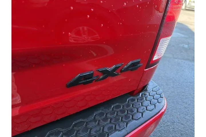 $26995 : Ram 1500 Classic 2019 4x4 Tr image 9