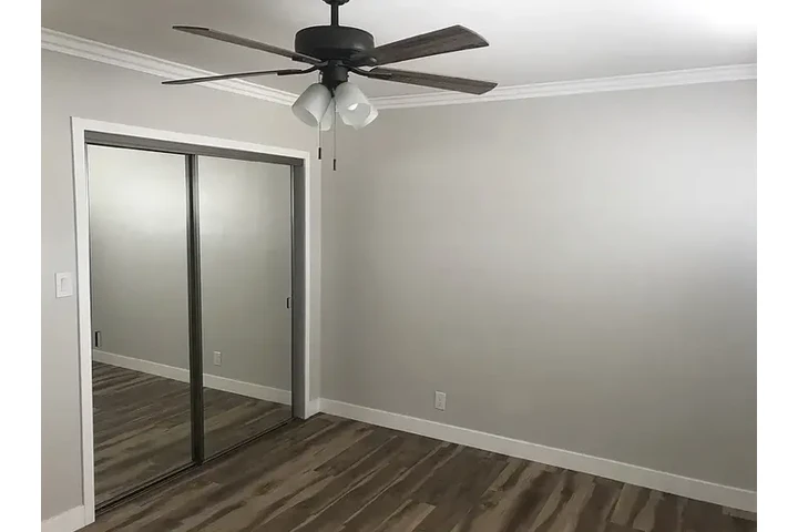 $1000 : Amplio apartamento de 2 habita image 1