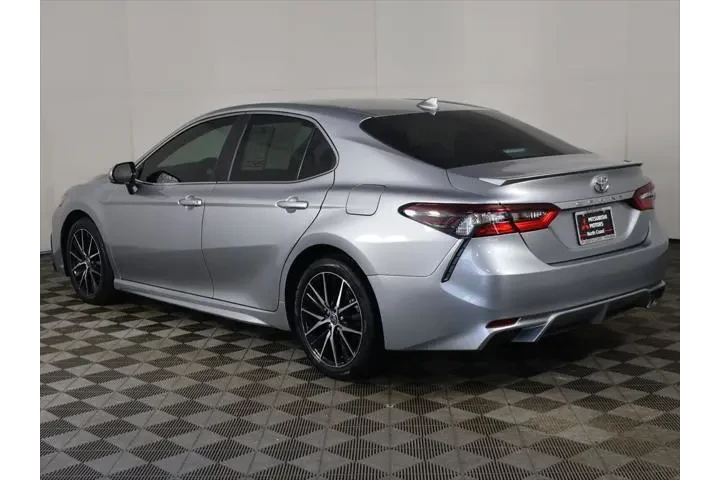 $24893 : Toyota Camry 2023 SE 4dr Sed image 6