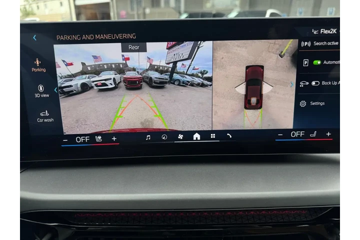 2025 BMW 2-Series 230i Coupe image 10