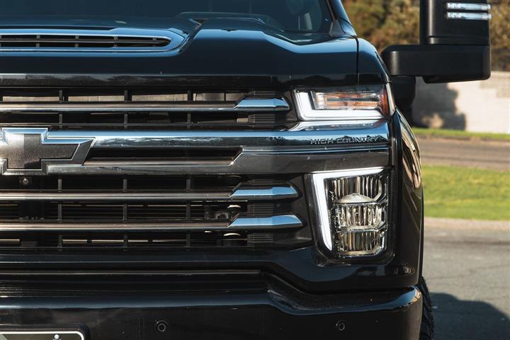 2021 Silverado 2500HD High Co image 5