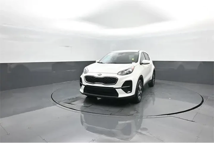 $14291 : Kia Sportage 2020 LX 4dr SUV image 3