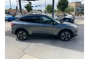 2022 Escape SE AWD thumbnail