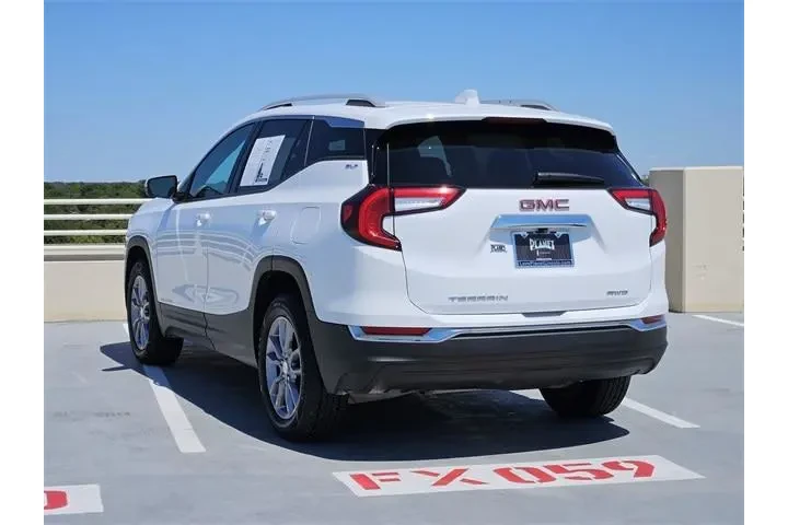 $29998 : GMC Terrain 2024 AWD SLT 4dr image 5