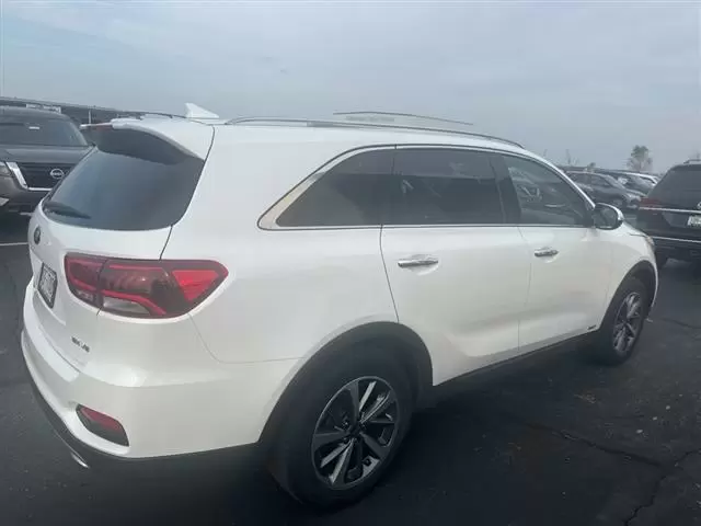 $22245 : Pre-Owned 2019 Sorento EX image 4