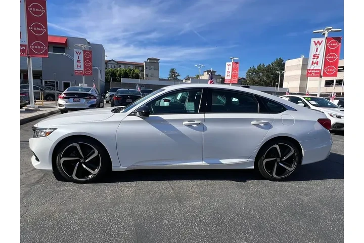 $27598 : Honda Accord 2022 Sport Spec image 3