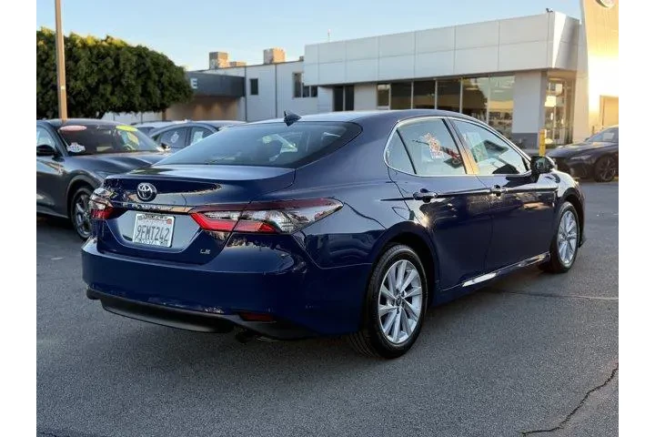 $22995 : Toyota Camry 2023 LE 4dr Sed image 5