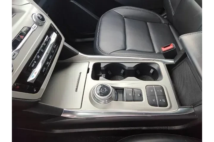 $31085 : Ford Explorer 2023 XLT 4dr S image 10