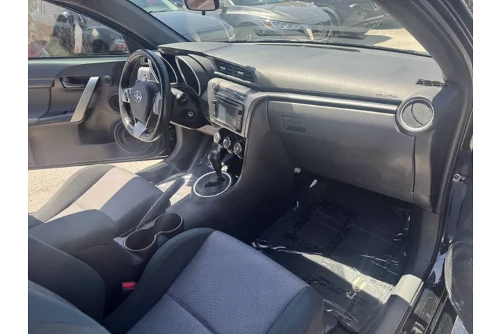 $9297 : 2014 tC image 3