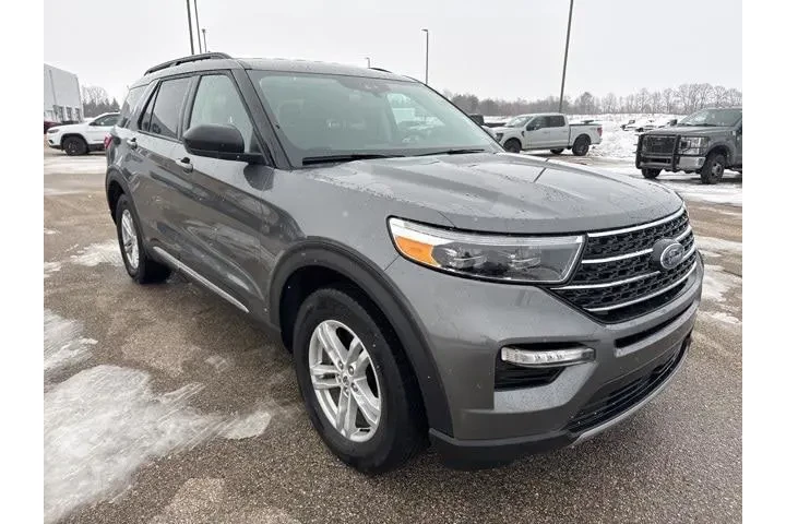 $29999 : Ford Explorer 2023 AWD XLT 4 image 3