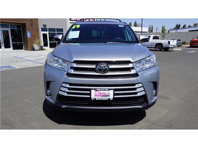 $24298 : 2019 Highlander XLE Sport Uti image 3