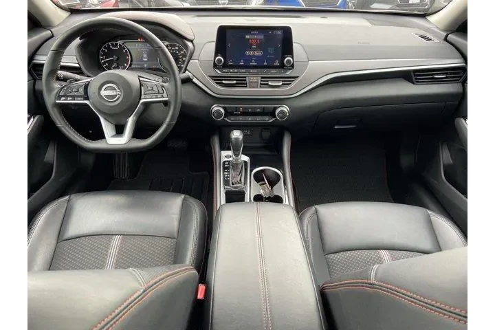 $21050 : Nissan Altima 2025 2.5 SR 4d image 10