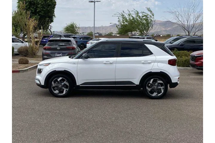 $19574 : Hyundai VENUE 2023 Limited 4 image 6