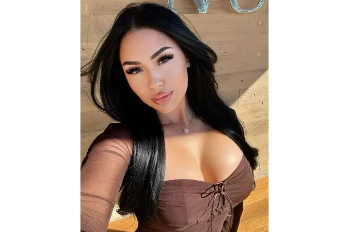 818-855-0579 VAN NUYS image 1