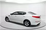 $10495 : Pre-Owned 2015 Optima LX thumbnail