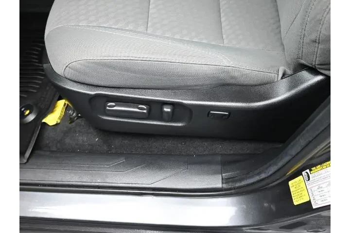 $29795 : Toyota Tacoma 2021 4x2 TRD S image 7