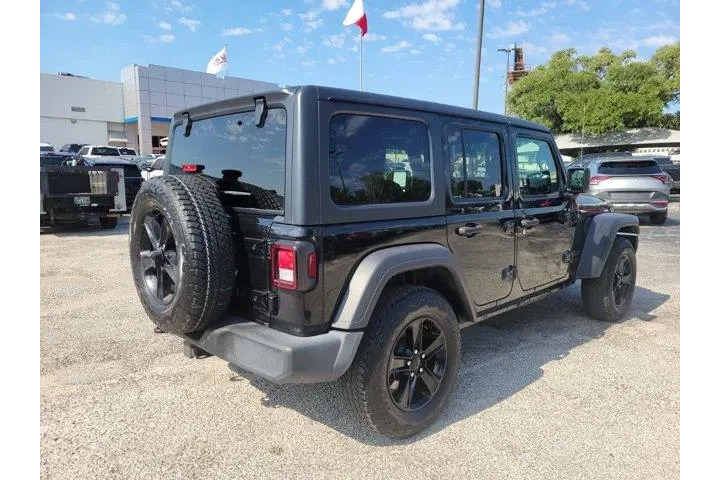 $27500 : Jeep Wrangler Unlimited 2021 image 3