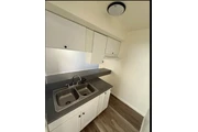 $1100 : Remodelado apt huntington park thumbnail