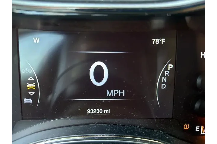 $19297 : Jeep Grand Cherokee 2021 4x2 image 9