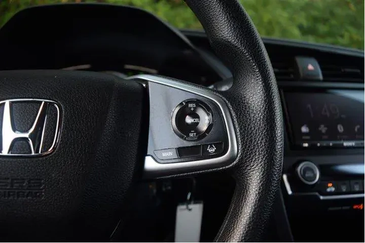 $16500 : Honda Civic 2019 LX 4dr Seda image 5