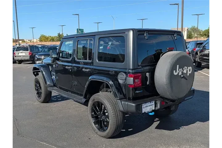 $31040 : Jeep Wrangler Unlimited 2022 image 4
