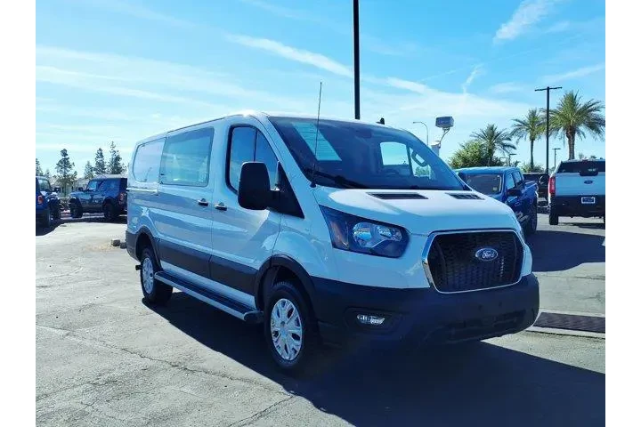 $34423 : Ford Transit 2024 250 3dr SW image 8