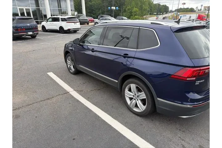 $20321 : Volkswagen Tiguan 2021 SE 4d image 3