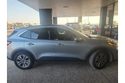 $18650 : Ford Escape 2022 SEL 4dr SUV thumbnail