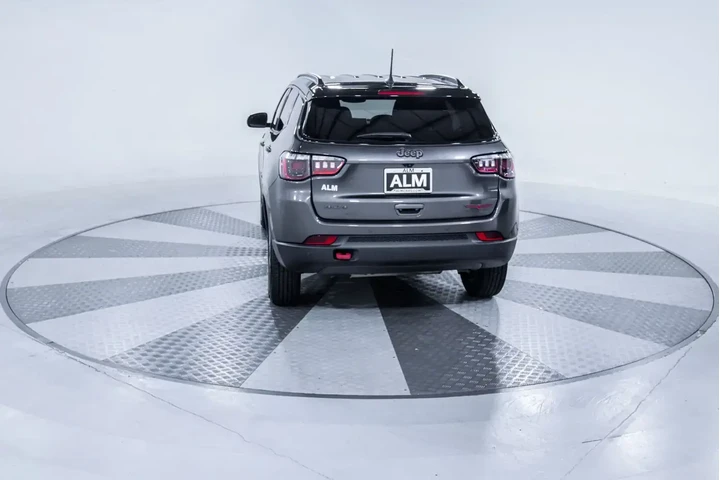 $21920 : Jeep Compass 2024 4x4 Trailh image 7