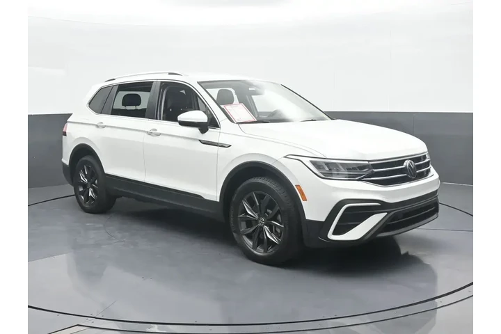 $17991 : Volkswagen Tiguan 2022 SE 4d image 8