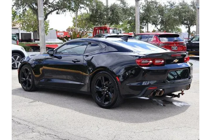 $24390 : Chevrolet Camaro 2021 LT 2dr image 7