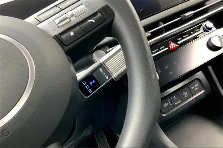 $28490 : Hyundai TUCSON Hybrid 2025 A image 9