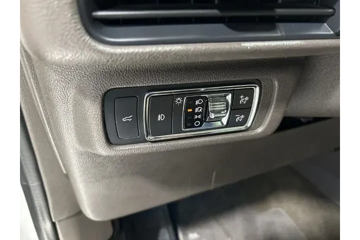 $28319 : Lincoln Corsair 2021 AWD Res image 10