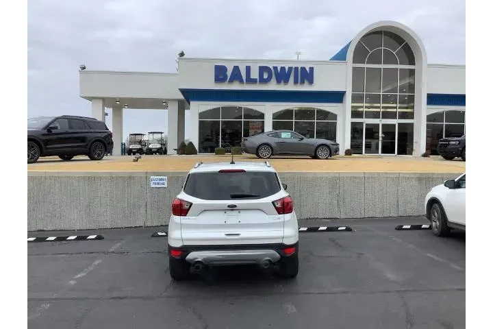 $14950 : Ford Escape 2019 AWD Titaniu image 6