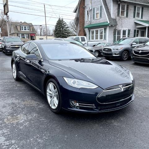 $16998 : 2015 Model S image 2