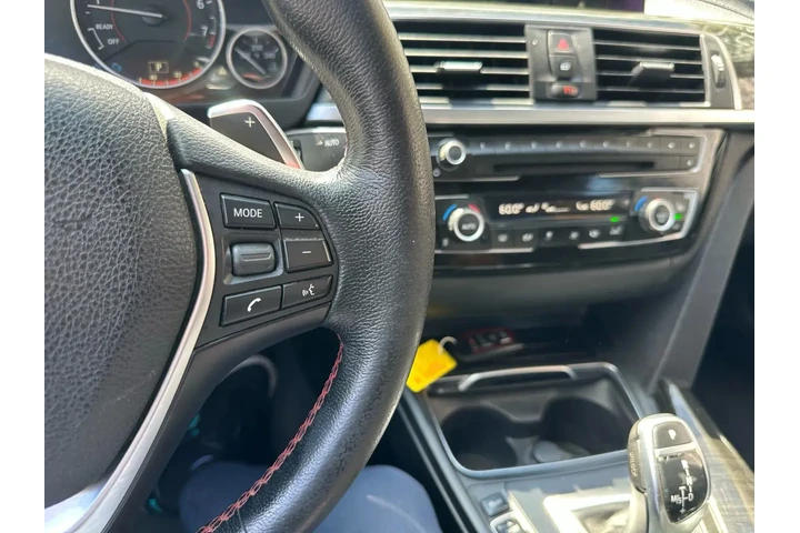 $15995 : 2018 BMW 3 SERIES image 2