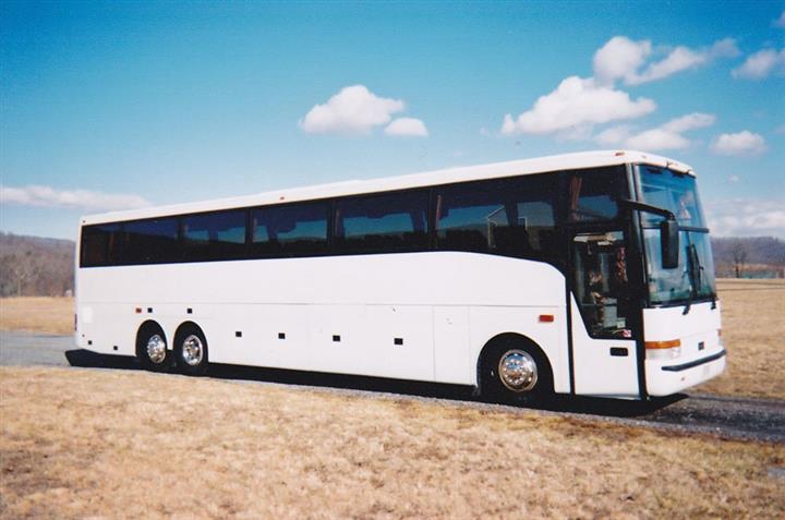 Viajes en Bus a Guatemala image 1