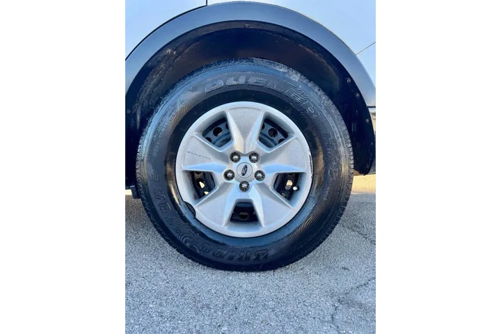 $5500 : 2015 Explorer XLT image 10