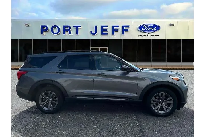 $25944 : Ford Explorer 2022 AWD XLT 4 image 4
