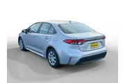 $19982 : Toyota Corolla 2024 LE 4dr S thumbnail