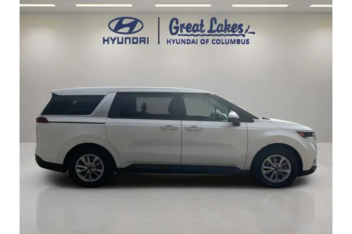 $30733 : Kia Carnival 2024 LX 4dr Min image 6