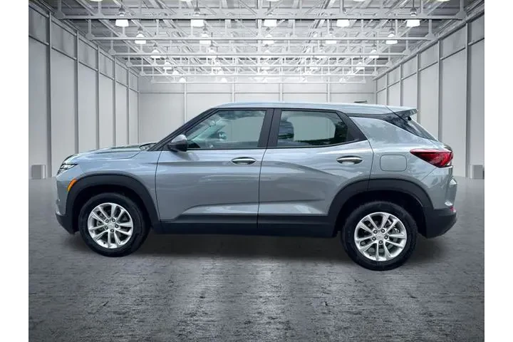 $22495 : Chevrolet Trailblazer 2024 L image 6