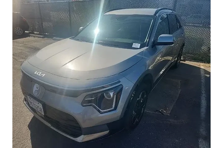 $20991 : Kia Niro EV 2023 Wind 4dr Cr image 3