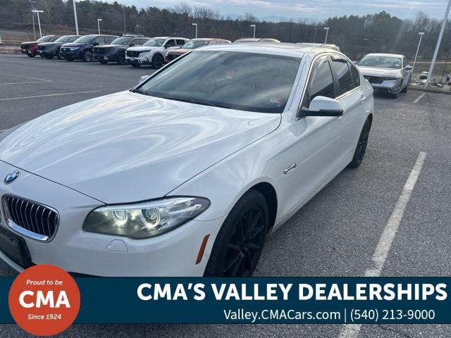 $15998 : PRE-OWNED 2016 5 SERIES 528I image 1