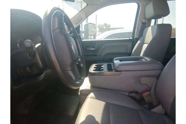 $39000 : 2022 Silverado 5500HD image 3