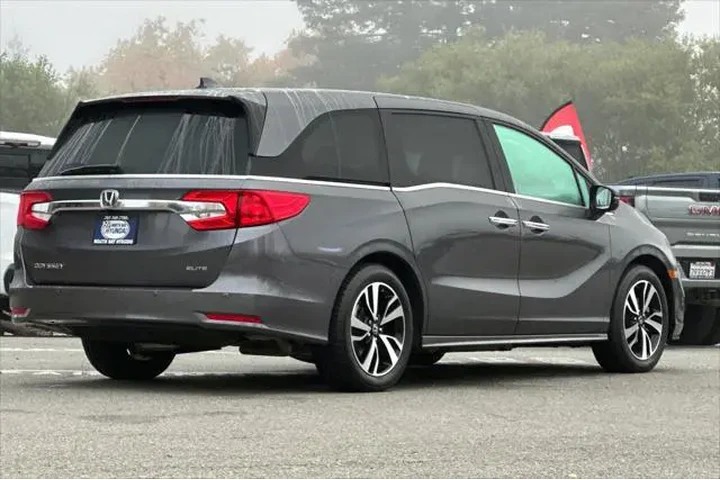 $24990 : Honda Odyssey 2018 Elite 4dr image 4