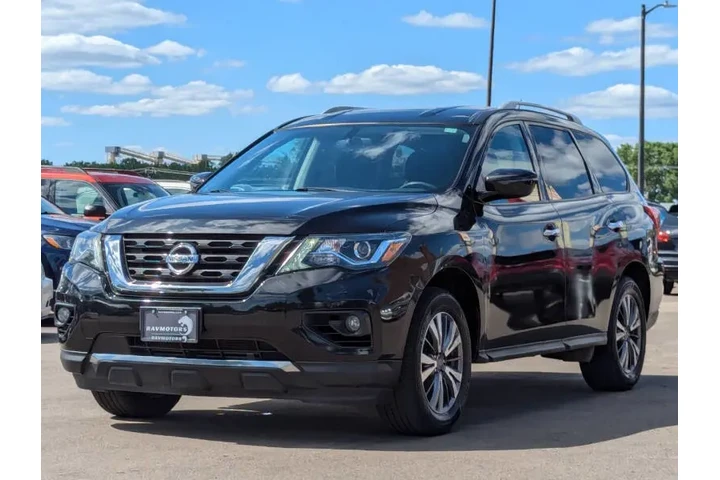$14975 : 2018 Pathfinder SV image 9